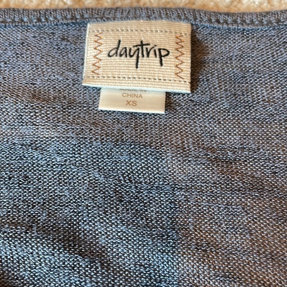 Long sleeve - Picture 3 of 4